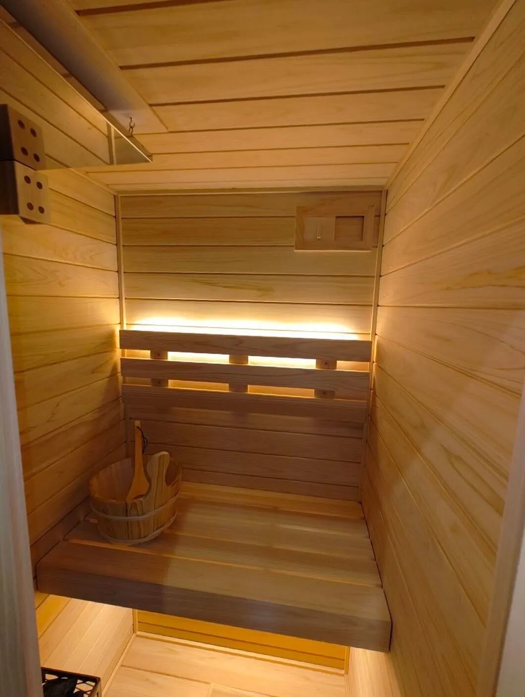 indoor sauna5